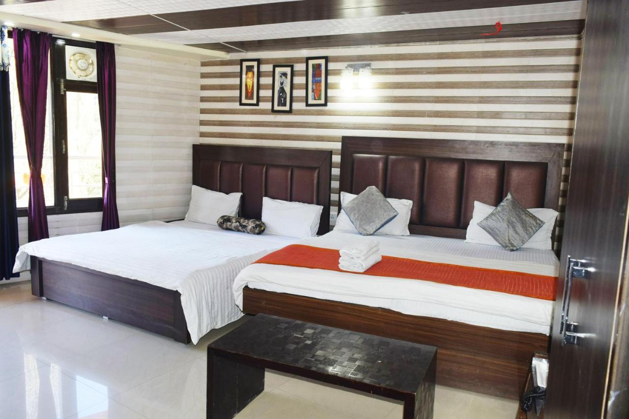 Cloud 7 Bed & Breakfast Нейнитал Екстериор снимка